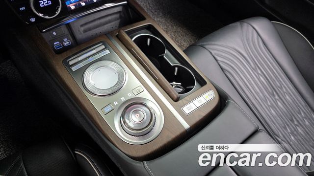 Genesis G80 2021 thumb 10