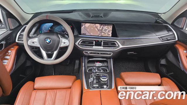 BMW X7 2021 thumb 8