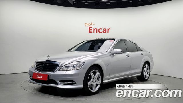 Mercedes-Benz S-Class 2011 thumb 2