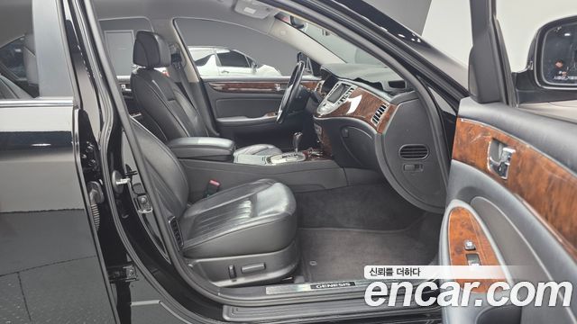 Hyundai Genesis 2008 thumb 10