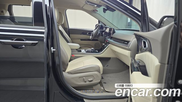 Kia Carnival 2020 thumb 11
