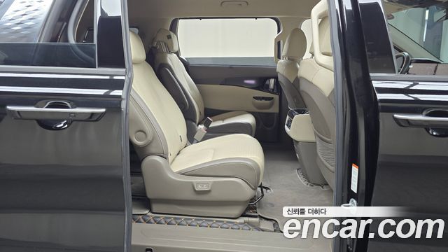 Kia Carnival 2020 thumb 12