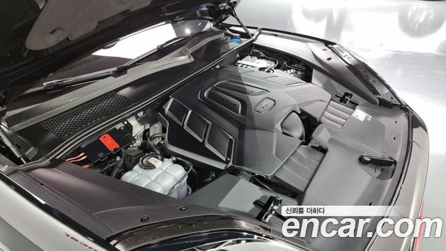 Porsche Cayenne 2024 thumb 7