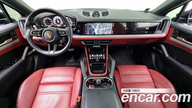 Porsche Cayenne 2024 thumb 8
