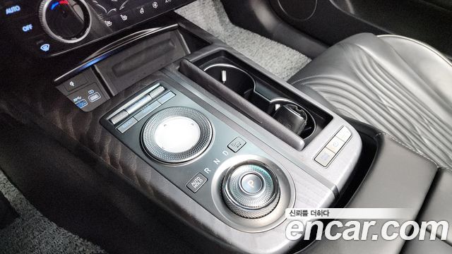 Genesis G80 2020 thumb 10