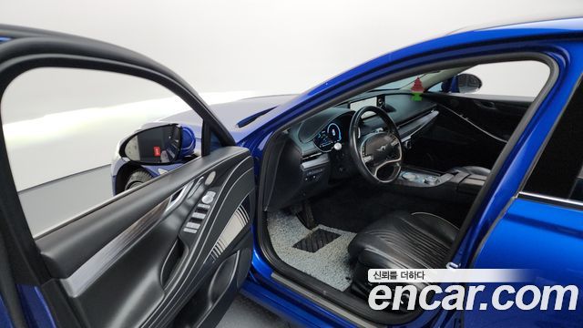 Genesis G80 2020 thumb 11