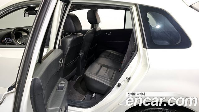 Renault Korea QM5 2013 thumb 11
