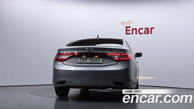 Hyundai Grandeur 2012 thumb 5