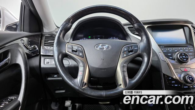 Hyundai Grandeur 2012 thumb 11