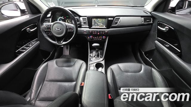 Kia Niro 2018 thumb 8