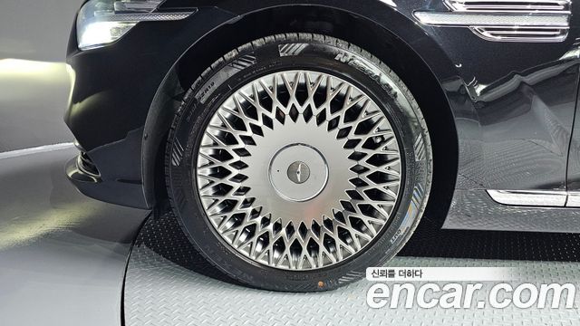 Genesis G90 2020 thumb 6