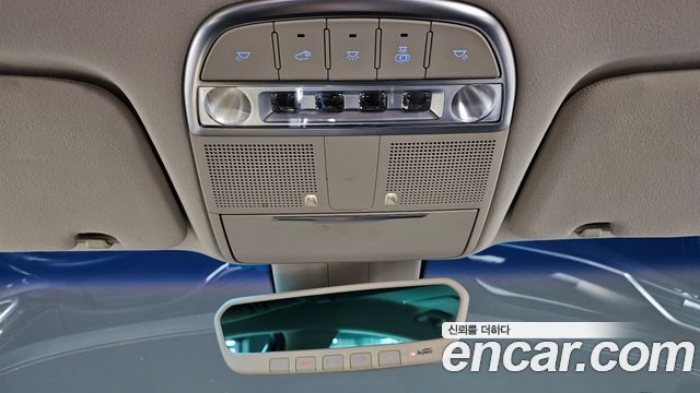 Genesis G90 2020 thumb 11