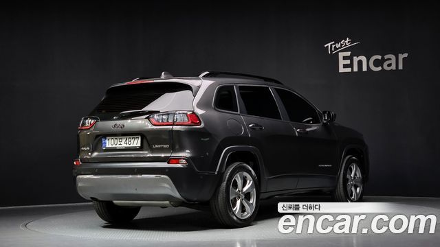 Jeep Cherokee 2022 thumb 3
