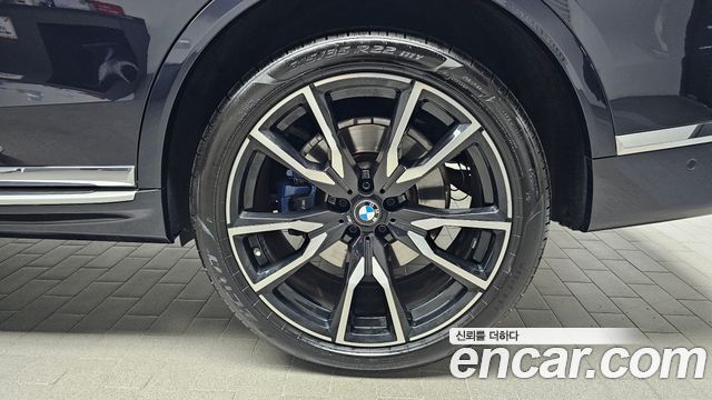 BMW X7 2020 thumb 6