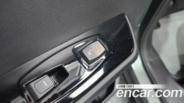 SsangYong Torres 2023 thumb 11