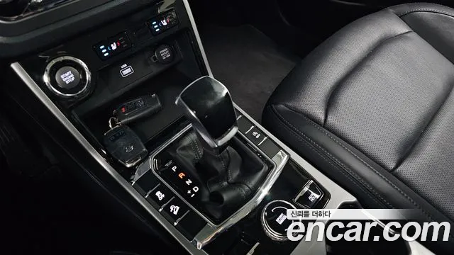 SsangYong Korando 2021 thumb 10