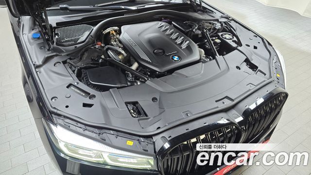 BMW 7 серии 2021 thumb 7