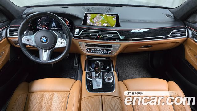 BMW 7 серии 2021 thumb 8