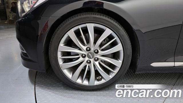 Hyundai Genesis 2016 thumb 5
