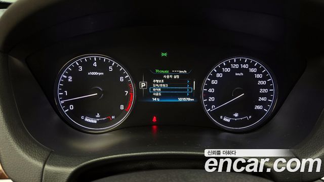 Hyundai Genesis 2016 thumb 8