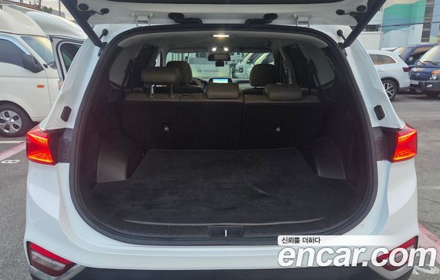 Hyundai Santa Fe 2019 thumb 7