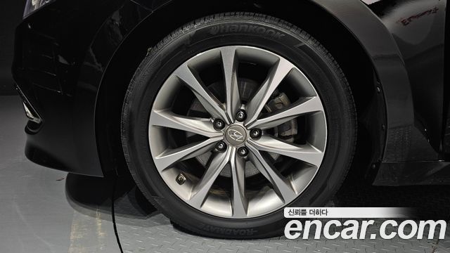 Hyundai Grandeur 2015 thumb 6