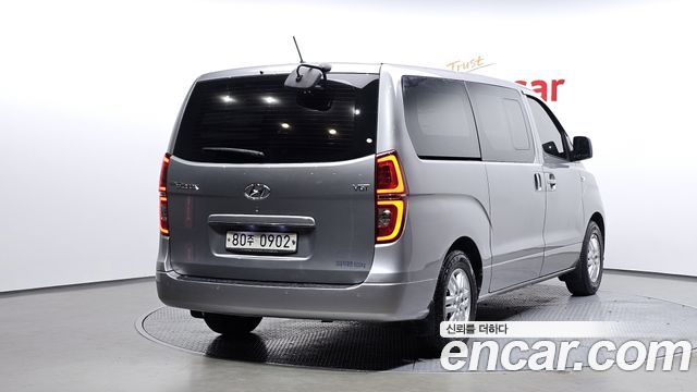 Hyundai Starex 2019 thumb 3