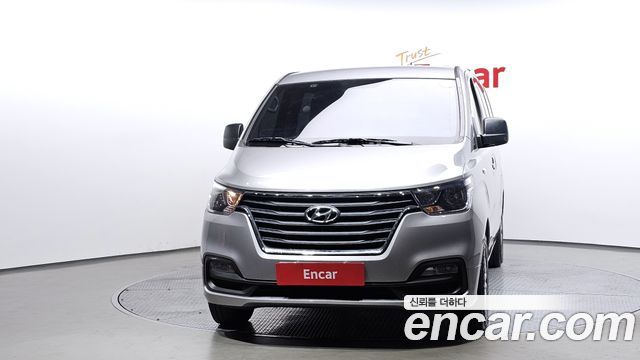 Hyundai Starex 2019 thumb 4