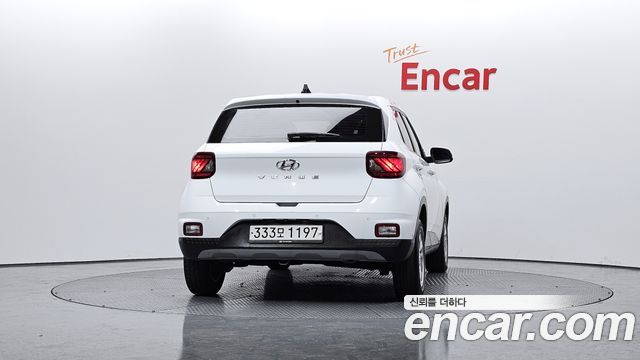 Hyundai Venue 2023 thumb 5