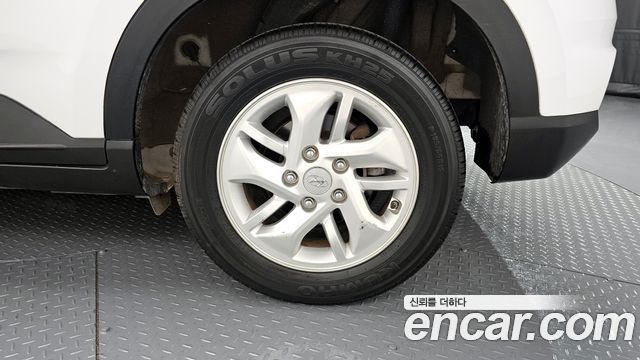 Hyundai Venue 2023 thumb 6