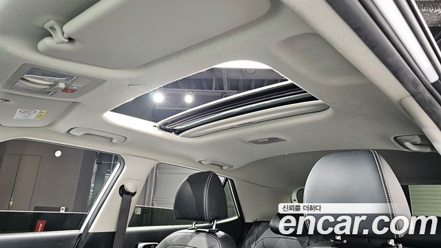 Hyundai Venue 2023 thumb 12