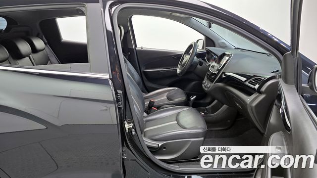 Chevrolet Spark 2018 thumb 11