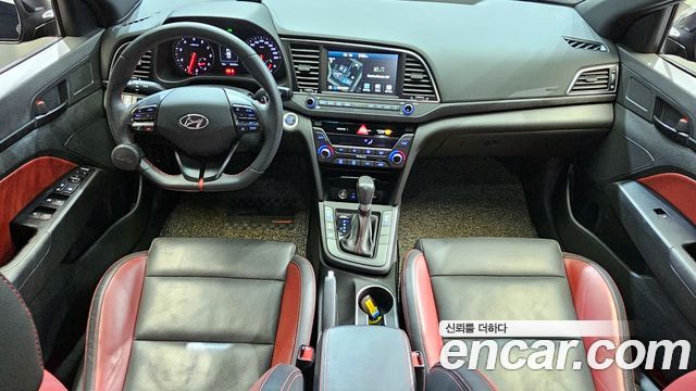 Hyundai Avante 2017 thumb 8