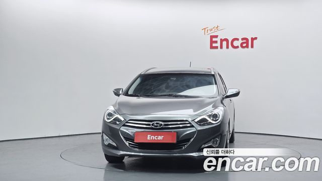 Hyundai i40 2013 thumb 3