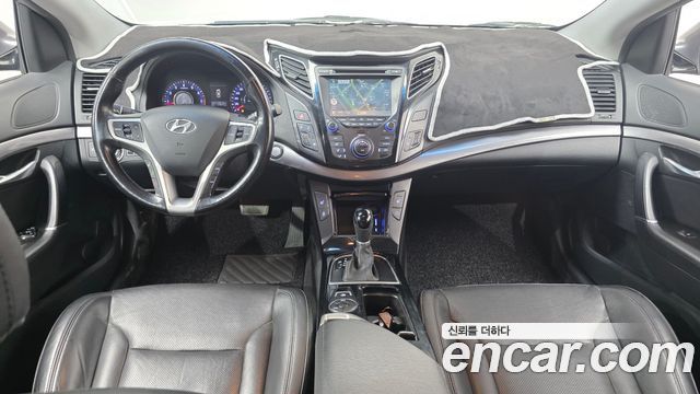 Hyundai i40 2013 thumb 7