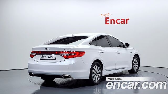 Hyundai Grandeur 2015 thumb 3