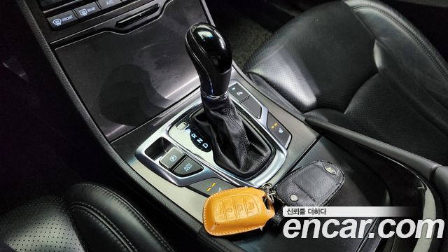 Hyundai Grandeur 2015 thumb 10