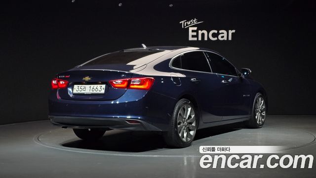 Chevrolet Malibu 2017 thumb 3