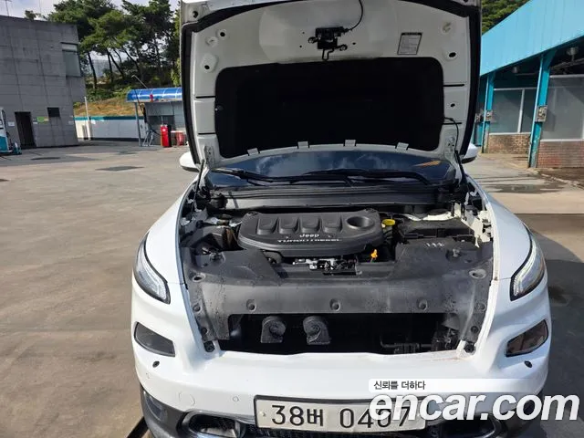 Jeep Cherokee 2016 thumb 6