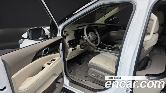 Kia Carnival 2024 thumb 11