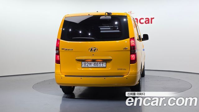 Hyundai Starex 2019 thumb 4