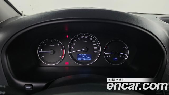 Hyundai Starex 2019 thumb 8
