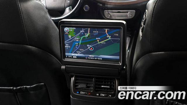 Hyundai Genesis 2013 thumb 11