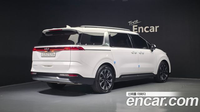 Kia Carnival 2020 thumb 3