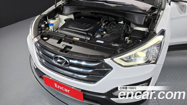 Hyundai Santa Fe 2013 thumb 6