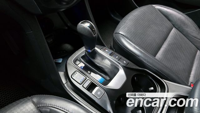 Hyundai Santa Fe 2013 thumb 9
