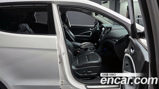 Hyundai Santa Fe 2013 thumb 10