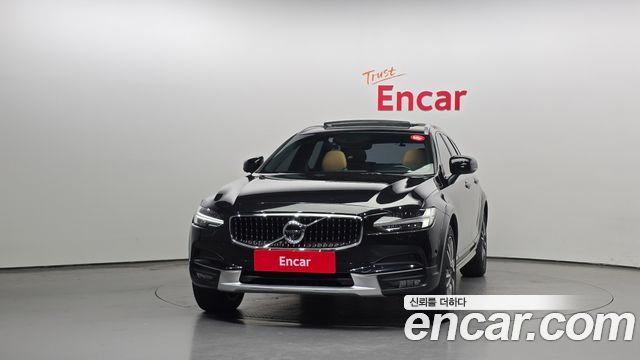 Volvo V90 2020 thumb 4