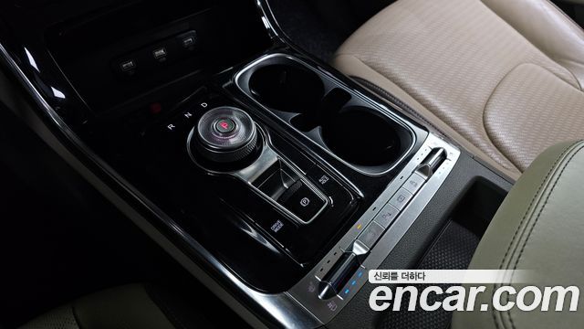 Kia Carnival 2021 thumb 9