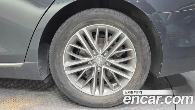 Hyundai Grandeur 2019 thumb 6